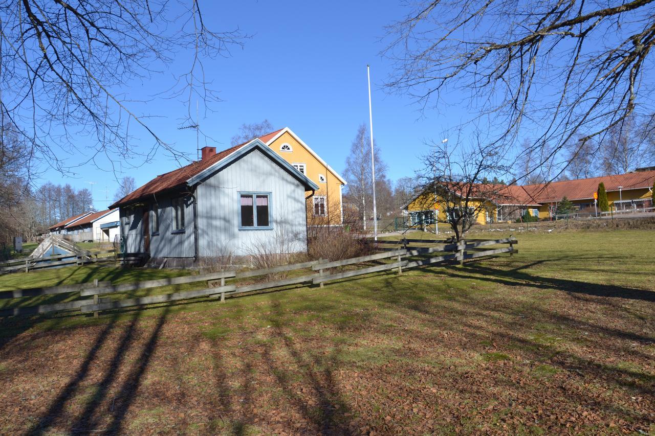 Hostel Oertagarden Uddevalla Exterior foto