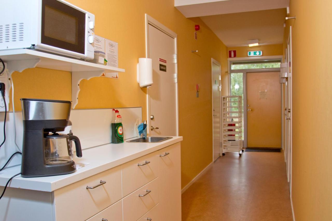 Hostel Oertagarden Uddevalla Exterior foto